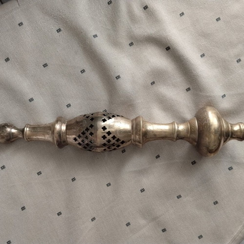 Hookah 1.50 meters tall, used, brass, functional or decorative