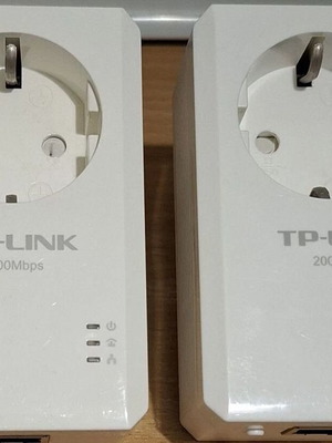 TP-Link TL-PA2010P AV200+ powerline αντάπτορες με πρίζες διέλευσης, σετ 2