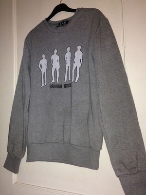 Sweatshirt I&D gray size L new