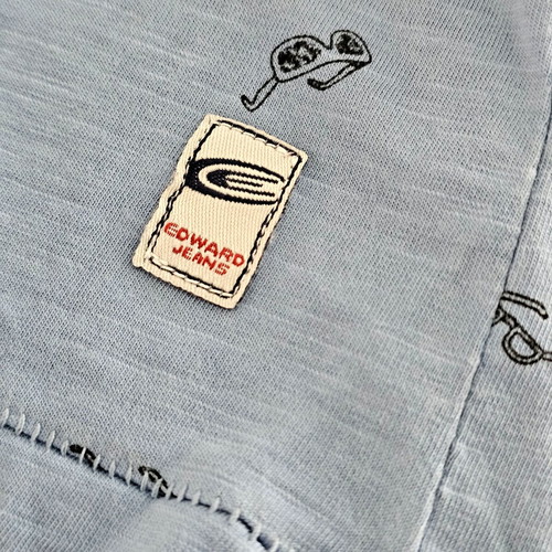 Edward Jeans men's T-shirt medium light blue with sunglasses print like new