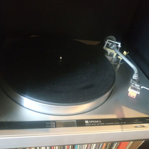 Optonica Sharp sound system like new with furniture and remote