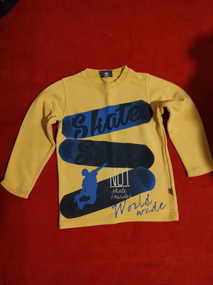 Boys' sweatshirt 8 years like new, yellow, size 128 cm