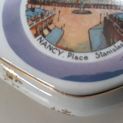 Porcelain fondant dish used, old, diamond shape 14x19cm