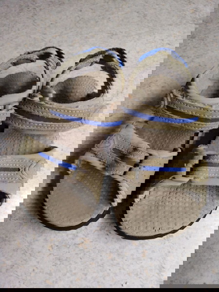 Nike πεδιλακια