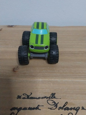 Pickle Mini Figure Blaze Car Green used