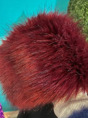 Fur Russian hat used, burgundy