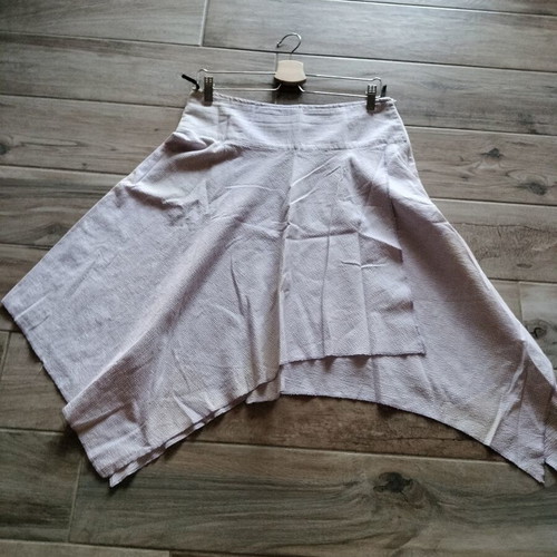 Lilac skirt with star pattern, soft fabric
