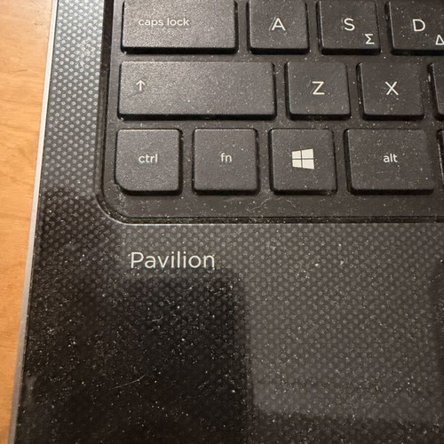 HP Pavilion 17-e laptop used, 17.3 inches