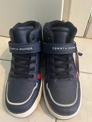 Tommy Hilfiger μποτάκια