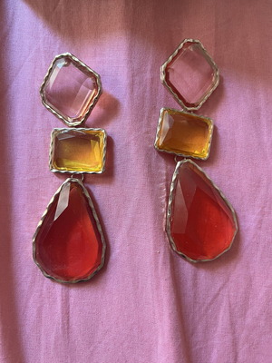 Long summer earrings colour blocking, like new, multicolor