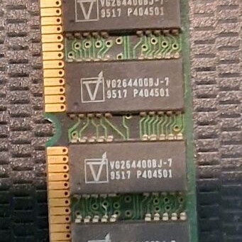 Vintage RAM 8MB FPM SIMM 72-pin Vanguard VG264400BJ-7 used for Retro PC