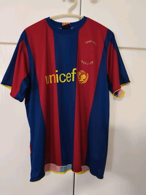 Barcelona Camp Nou commemorative Medium jersey used 2007 without badge