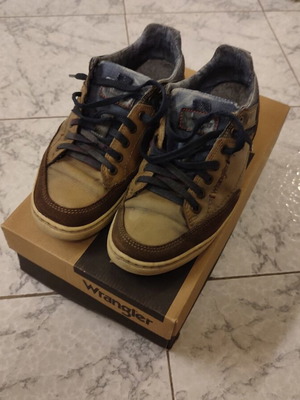 Wrangler casual men's shoes size 41 used, brown