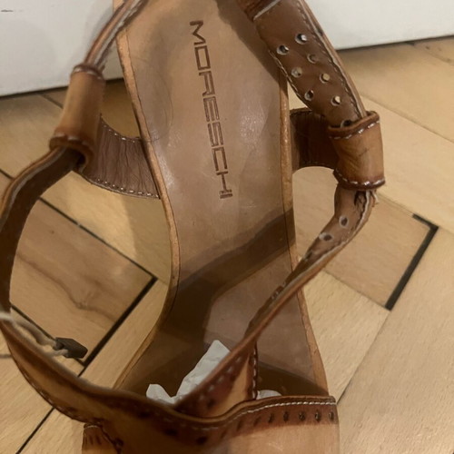 Moreschi sandals size 38.5 like new, genuine leather beige