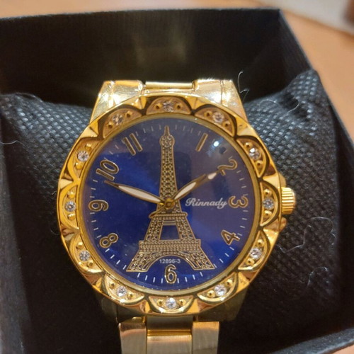 Wristwatch with gold bracelet new, diameter 38mm