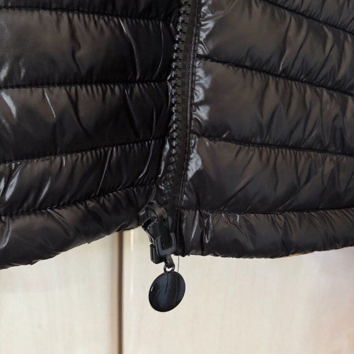 Reversible jacket like new, thin and warm, size S, black and beige
