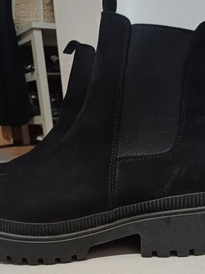 Marks & Spencer Faux Suede Chelsea Cleated Flatform Sole Ankle Boots, black, size 40