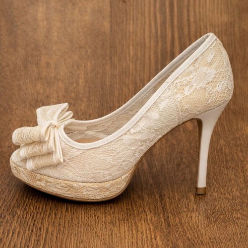 Peep-Toe Pumps Cream Lace Size 41 Heel 10 cm New