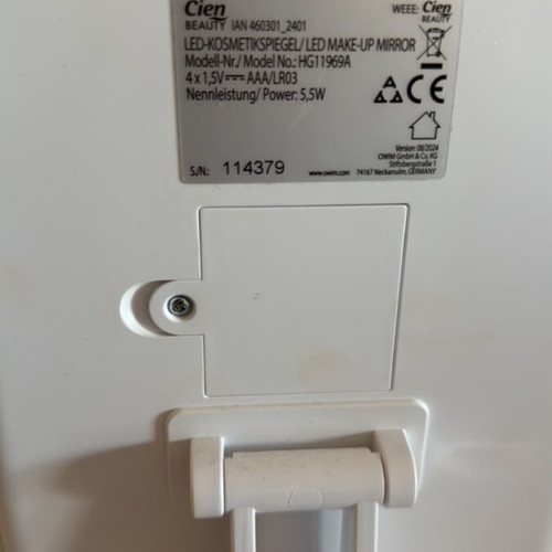 Cien triple makeup table mirror with LED light like new, white