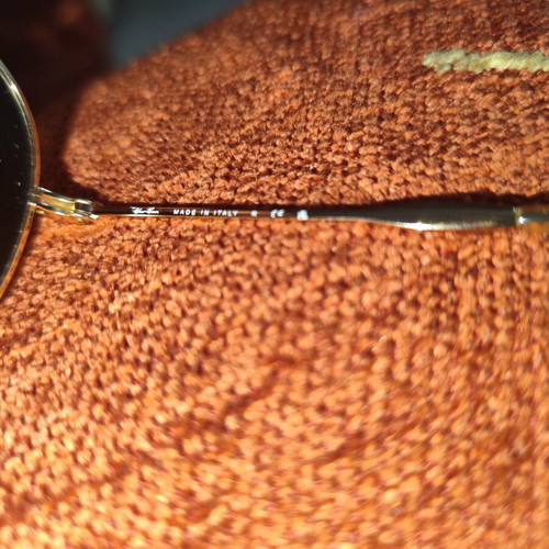 Ray Ban RB3735 sunglasses like new, gold color