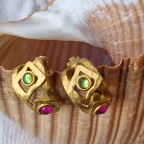 Vintage earrings used