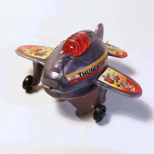 Airplanes used, plastic toy set
