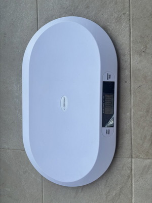 Esperanza EBS019 Baby Scale like new, digital precision