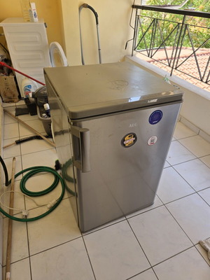 AEG refrigerator used, suitable for students with external marks