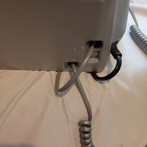 Olivetti Fax Lab 128 fax machine and landline phone used