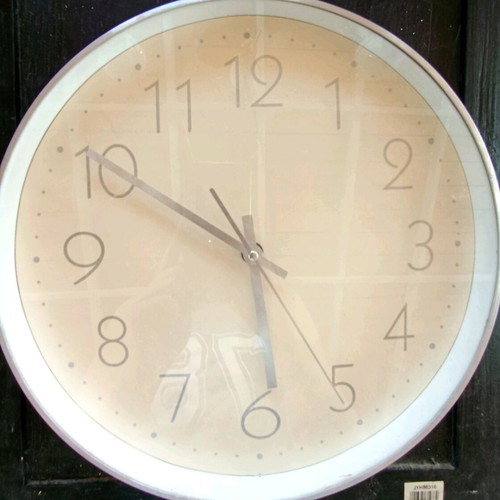 Praktiker wall clock silver analog working