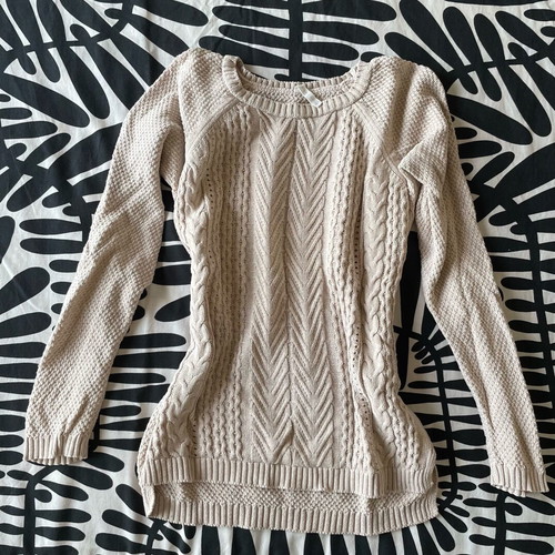 Stradivarius beige sweater S like new