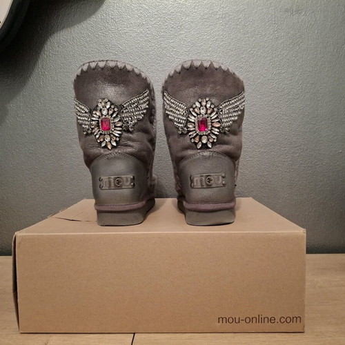MOU fur boots like new, limited edition, silver, size 37