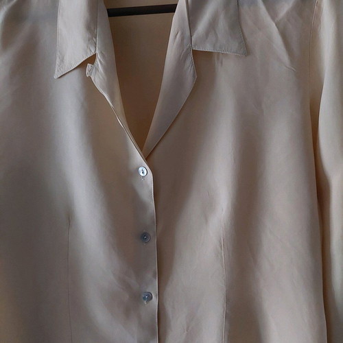 Silk women's shirt size large fitted long sleeve like new