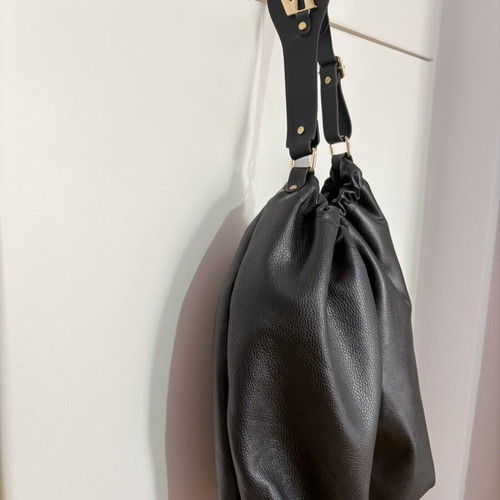 Vassia Kostara shoulder bag like new, black