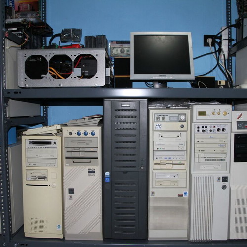Retro PC used with peripherals and components