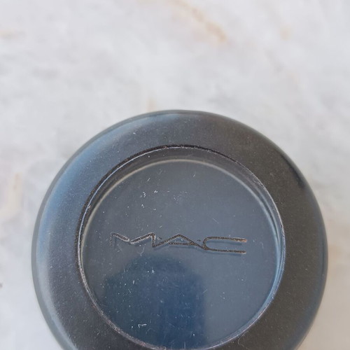 Mac eyeshadow blue matte like new