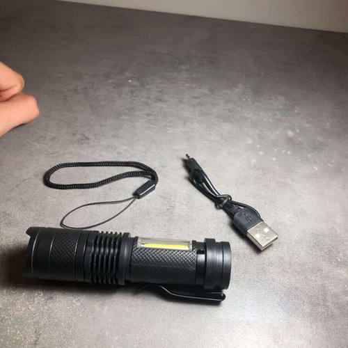 Pocket flashlight rechargeable with 4 modes excellent condition