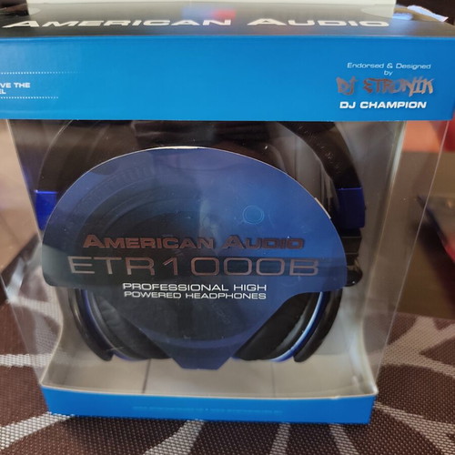 American Audio ETR 1000B professional DJ headphones like new, wired