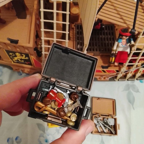 Playmobil 3750 v2 Pirate Ship like new, rare edition 1990