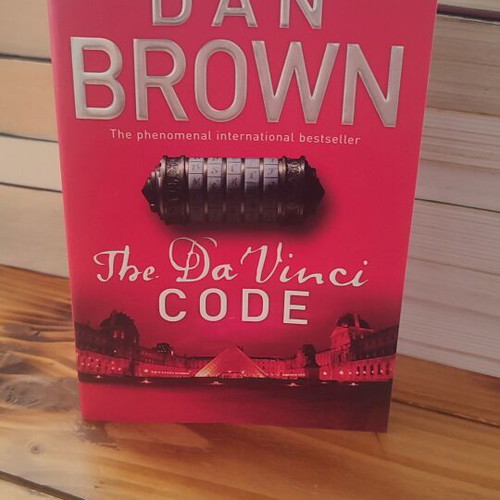 The Da Vinci Code pocket book like new, English