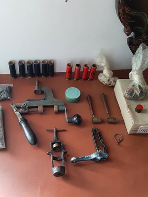 Rare collectible set of old hand-operated hunting tools used
