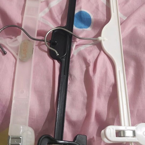 Hangers with clips used, set of 9 pieces