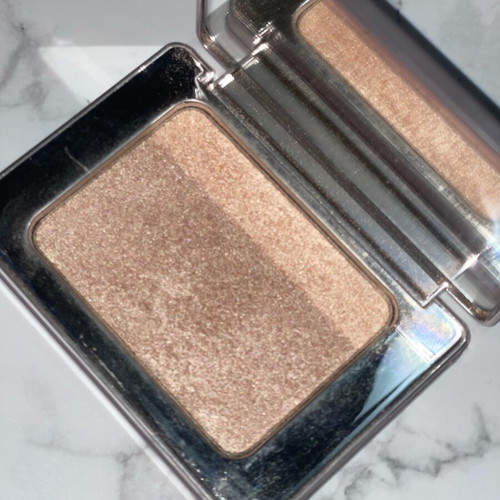 Natasha Denona Super Glow Highlighter shade No.2 like new