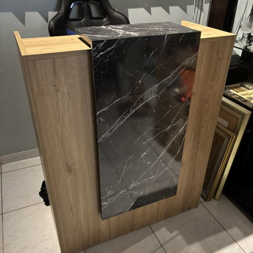 Reception desk new condition