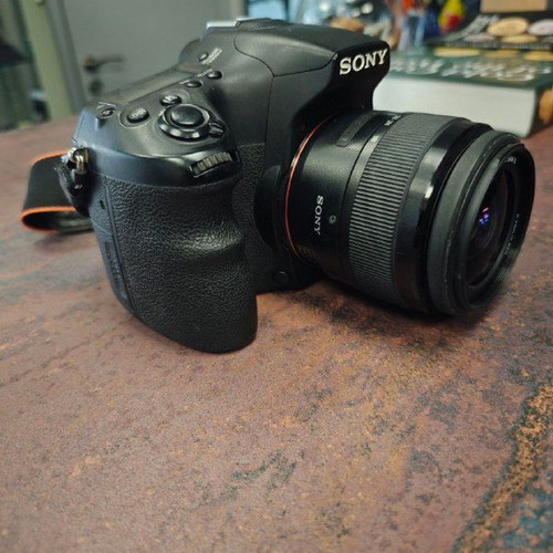 Sony A68 camera with Sony 18-55mm f/3.5-5.6 DT and Sony DT 55-200mm f/4-5.6 SAM II lenses