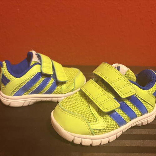 Adidas & Reebok baby sports shoes pack of 3 like new, sizes 19-20
