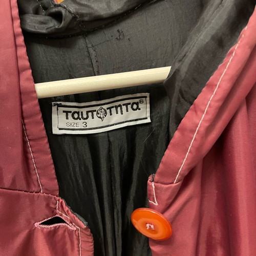Waterproof thin jacket used, large size, red and purple