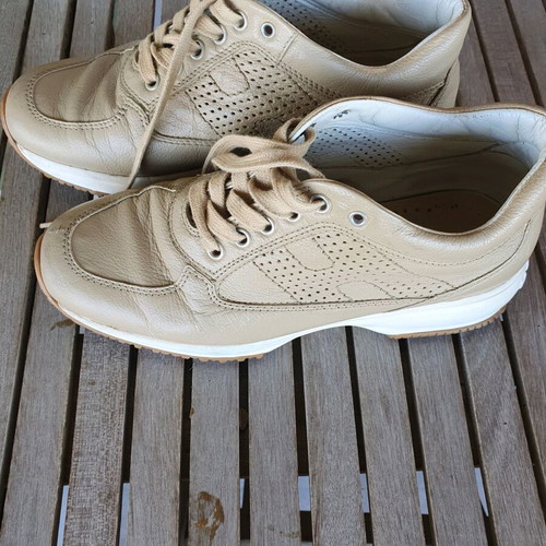 Hogan sneakers used, size 35.5, beige brown leather