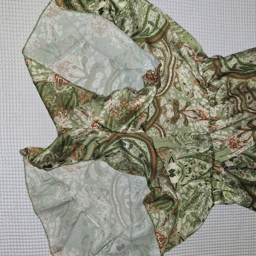 Printed one-piece shorts jumpsuit like new, one size