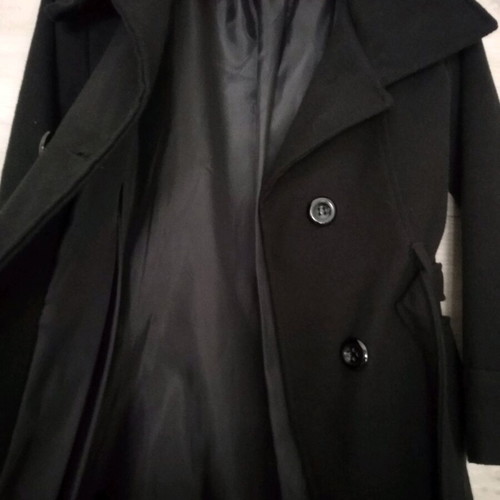 Black coat like new, fitted at bust and waist, size S